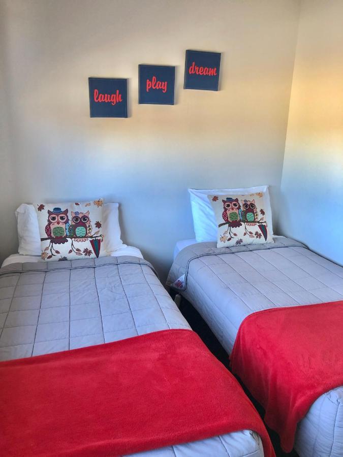 Absolute Lake View Motel Taupo Exterior photo