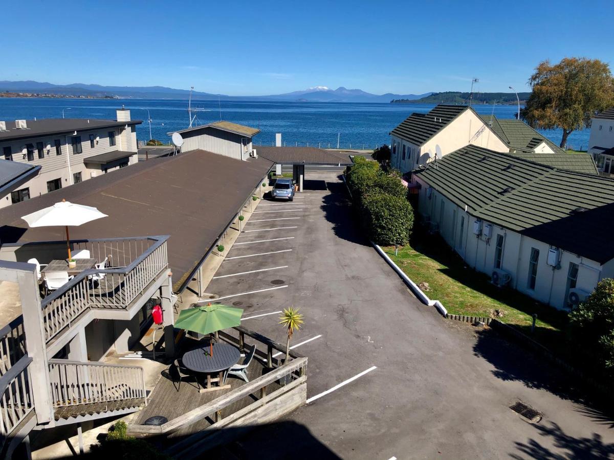 Absolute Lake View Motel Taupo Exterior photo